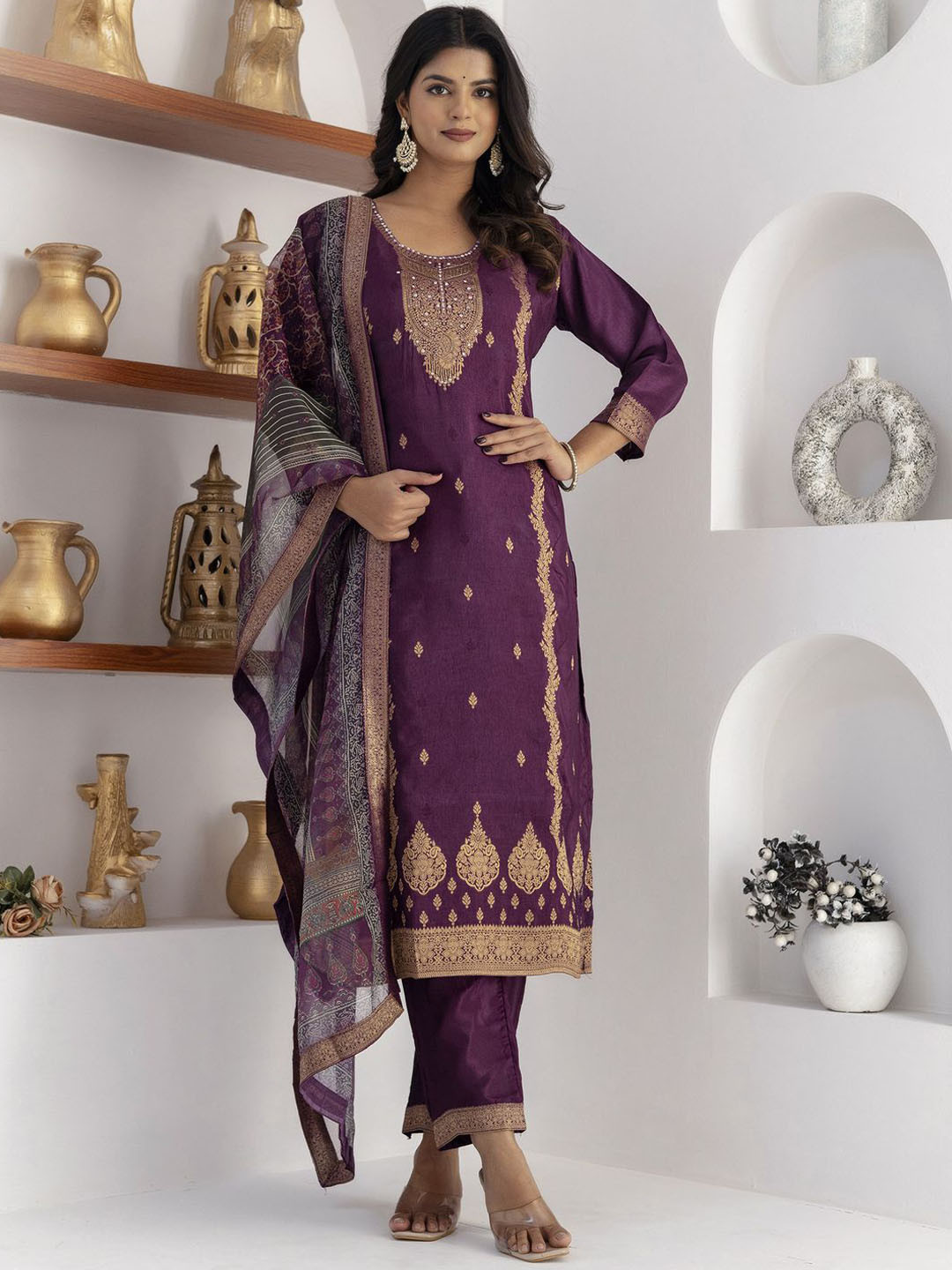VredeVogel Ethnic Motifs Woven Design Viscose Jacquard Kurta With Trouser And Dupatta