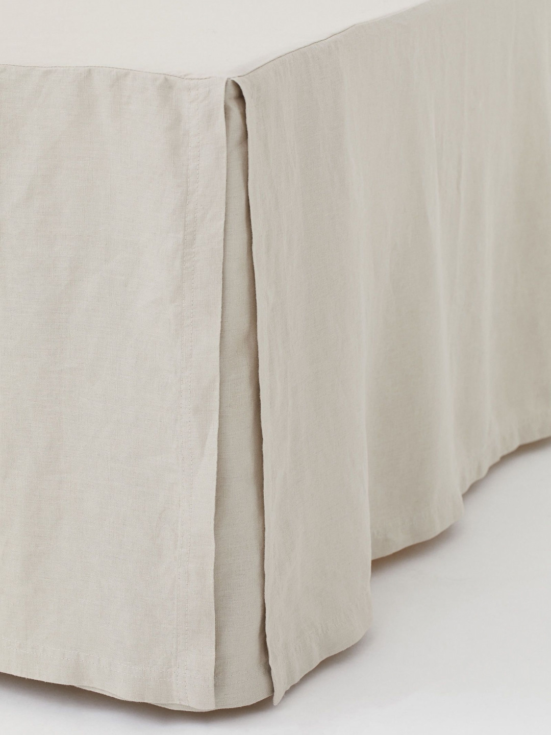 H&M Washed Linen Double/King Valance