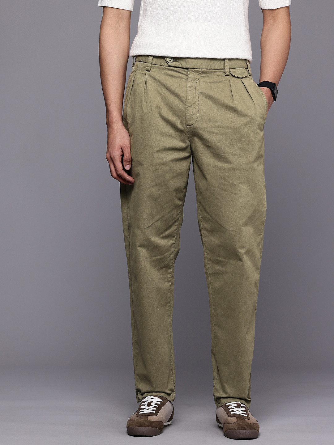 Louis Philippe Jeans Men Baggy Pleated Trousers