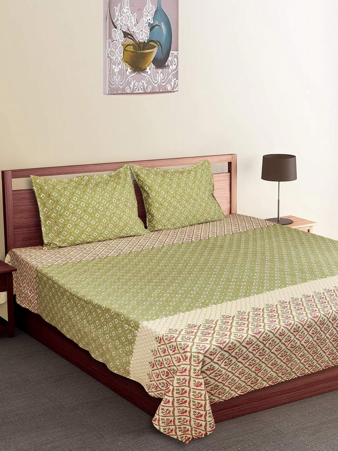 Serene Decor Green And Beige Floral Cotton 180 TC King Bedsheet Set- 2.7 m x 2.7 m