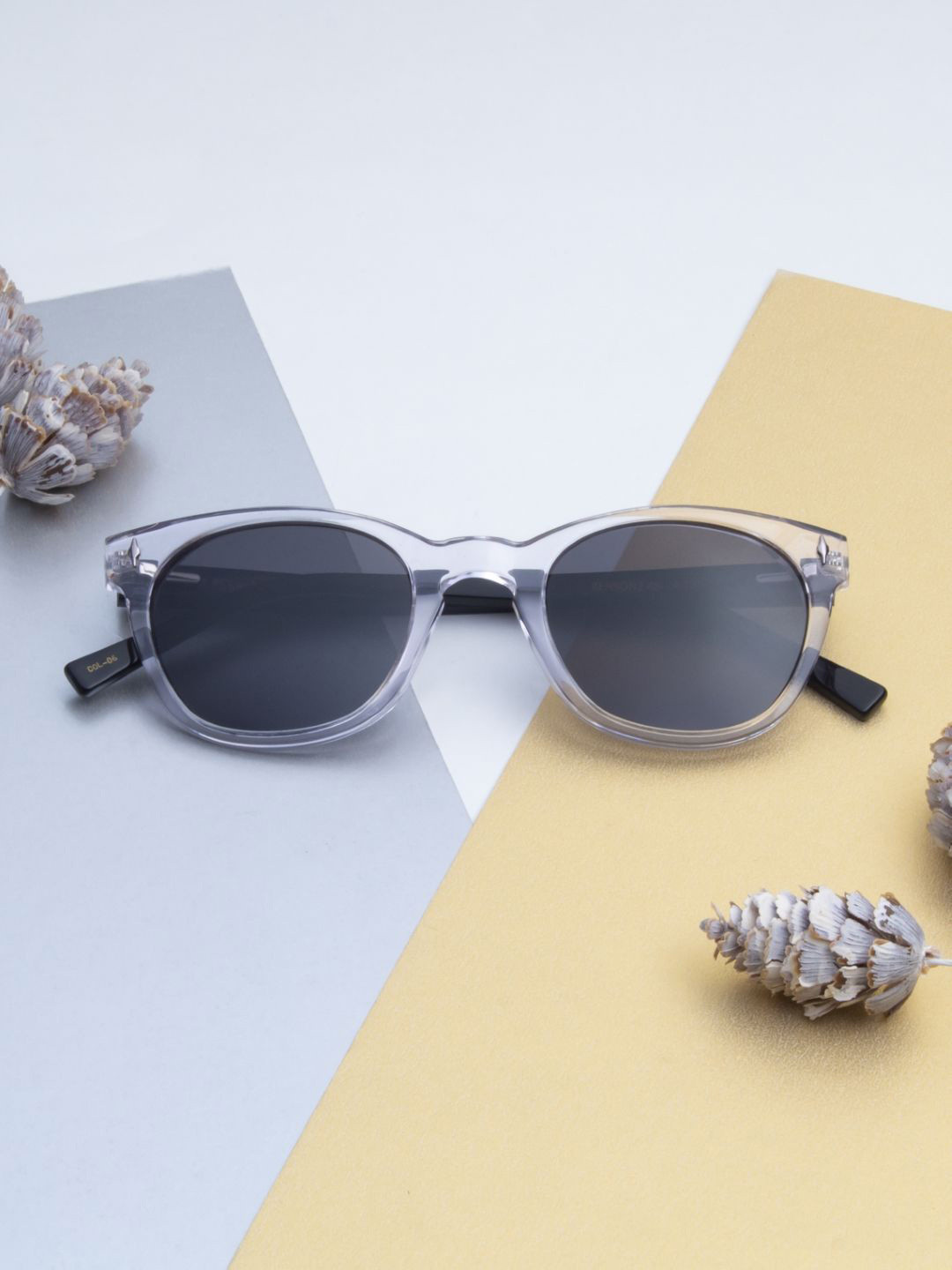 Ted Smith Unisex Crystal-Black Polarised Lens Wayfarer Iconic Acetate Sunglasses