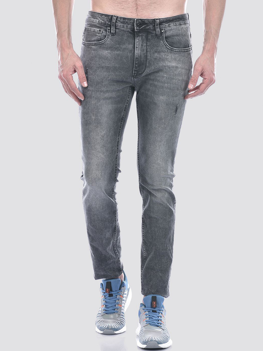 Jack & Jones Men Ben Slim Fit Mildly Distressed Light Fade Stretchable Jeans
