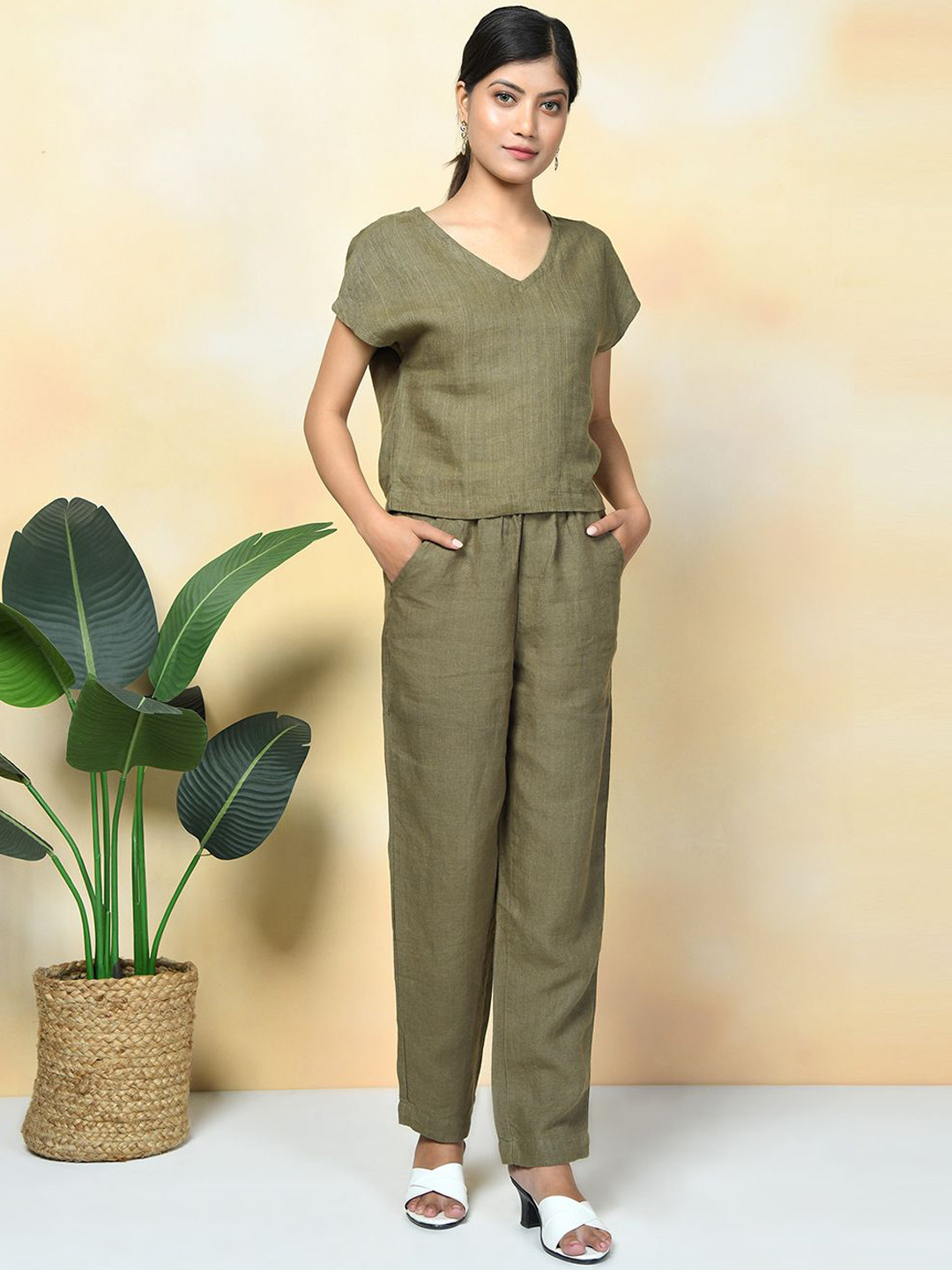 Women Solid Linen Top and Trousers Co-Ord Set