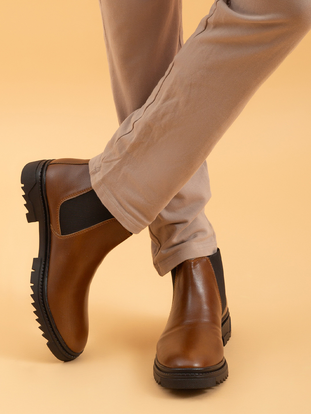 Big Fox Men Side Zip Chelsea Boots