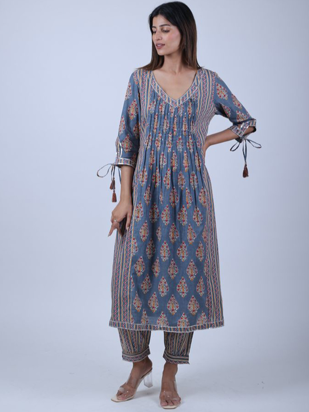 HOUSE OF PARAL Ethnic Motifs Printed V-Neck A-Line Kurta With Salwar And Dupatta