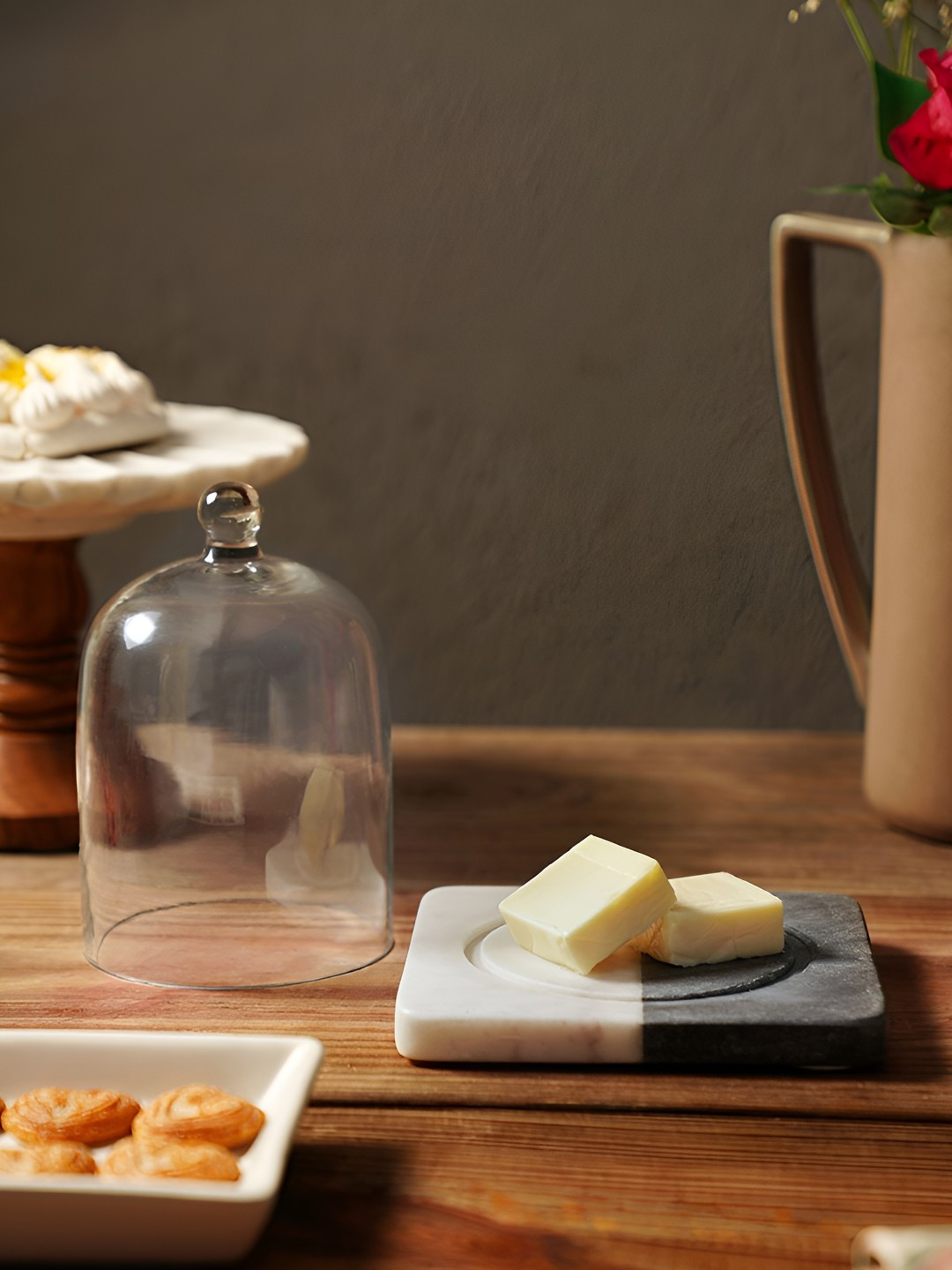 JAYPORE White & Black Marble Mortar and Pestle