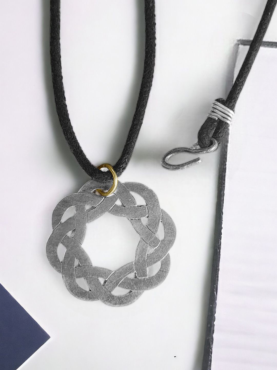 The Roadster Lifestyle Co. Men 925 Sterling Silver Sleek Leather Cord Pendant With Chain