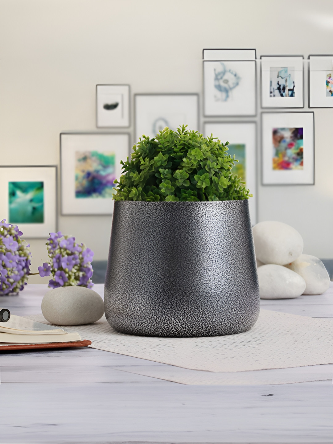 Homspurts Silver-Toned Textured Eco Friendly Petite Blooms Planter