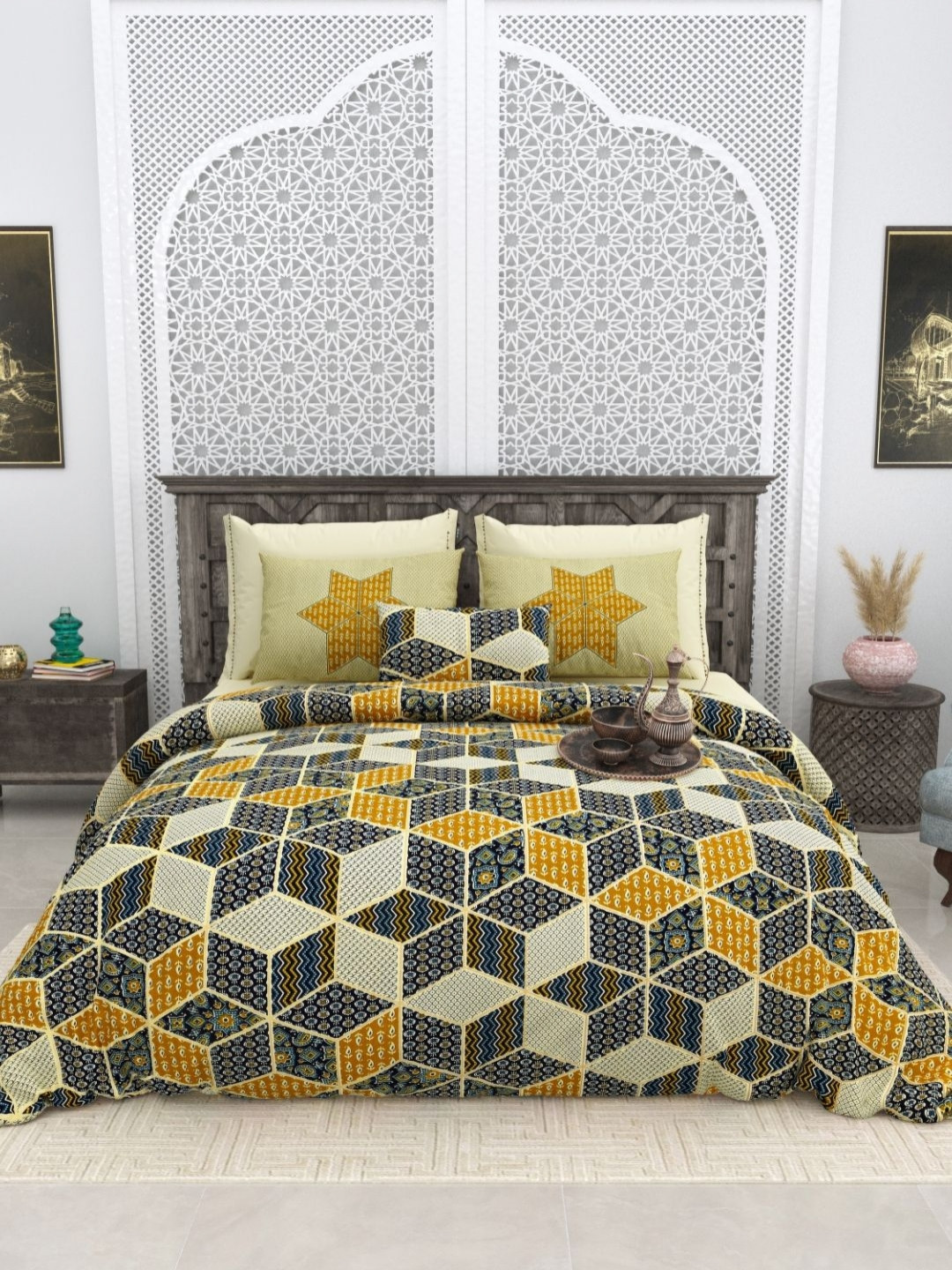 LIVING ROOTS Mustard Geometric Pure Cotton Breathable 300 TC King Fine Bedsheet with 2 Pillow Covers-103 x 103 inches