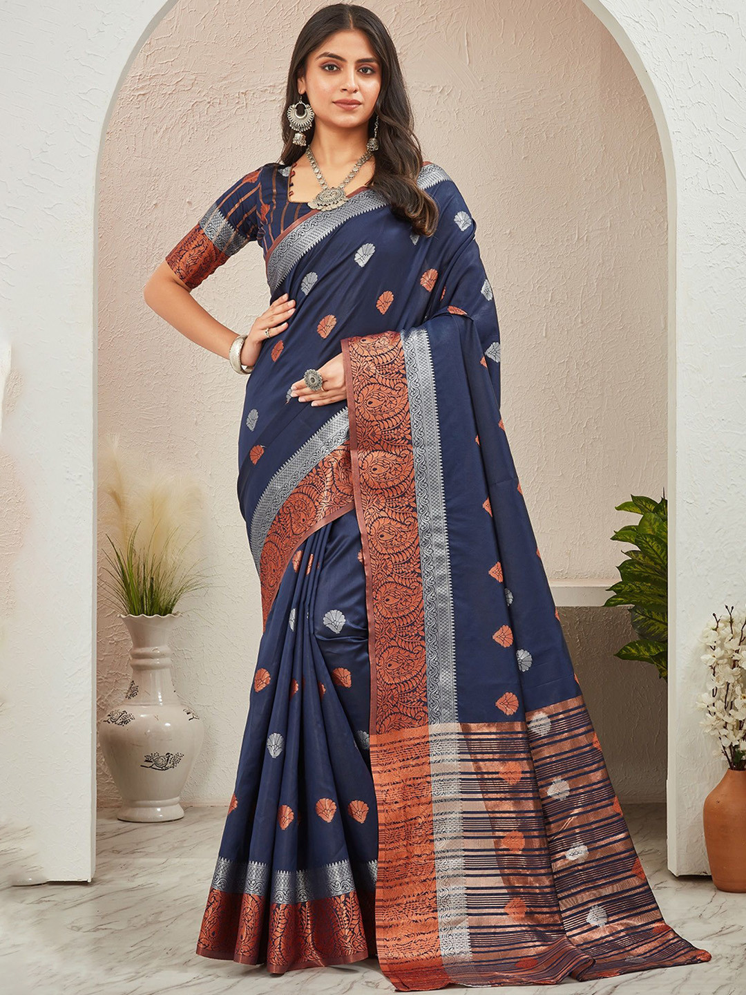 ROFOLO Woven Design Zari Silk Saree