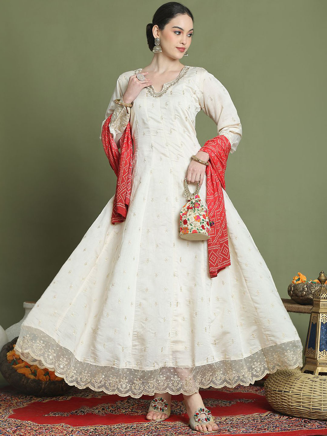 Stylee LIFESTYLE Floral Embroidered Notch Neck Zari Work Anarkali Kurta With Dupatta