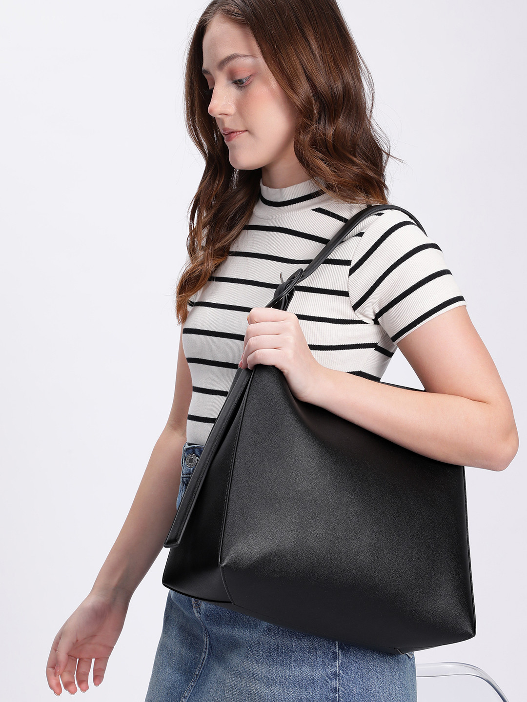 MANGO Bucket Shoulder Bag