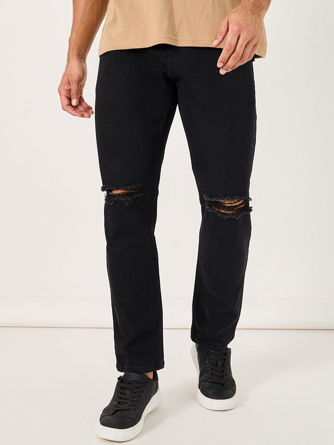 Styli Men Solid Slim Fit Jeans with Distress Detail