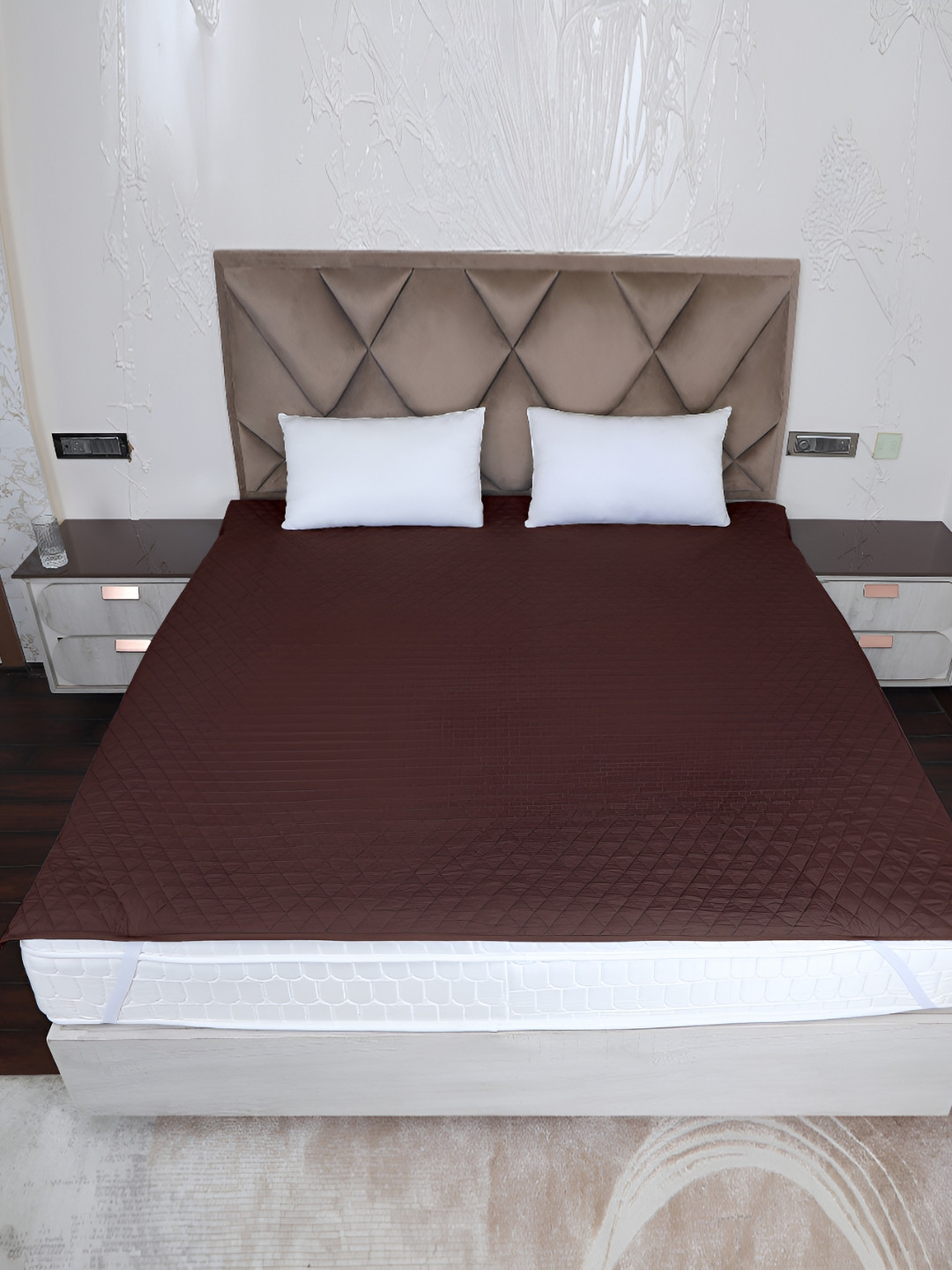 AJISH Brown Quilted Waterproof King Size Mattress Protector