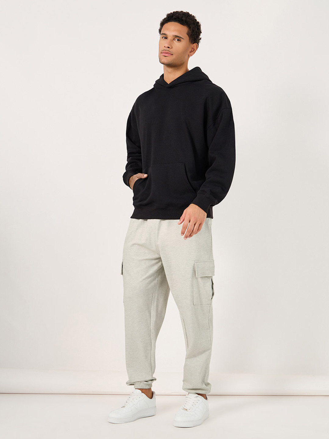 Styli Men Oversized Fit Cargo Cotton Joggers