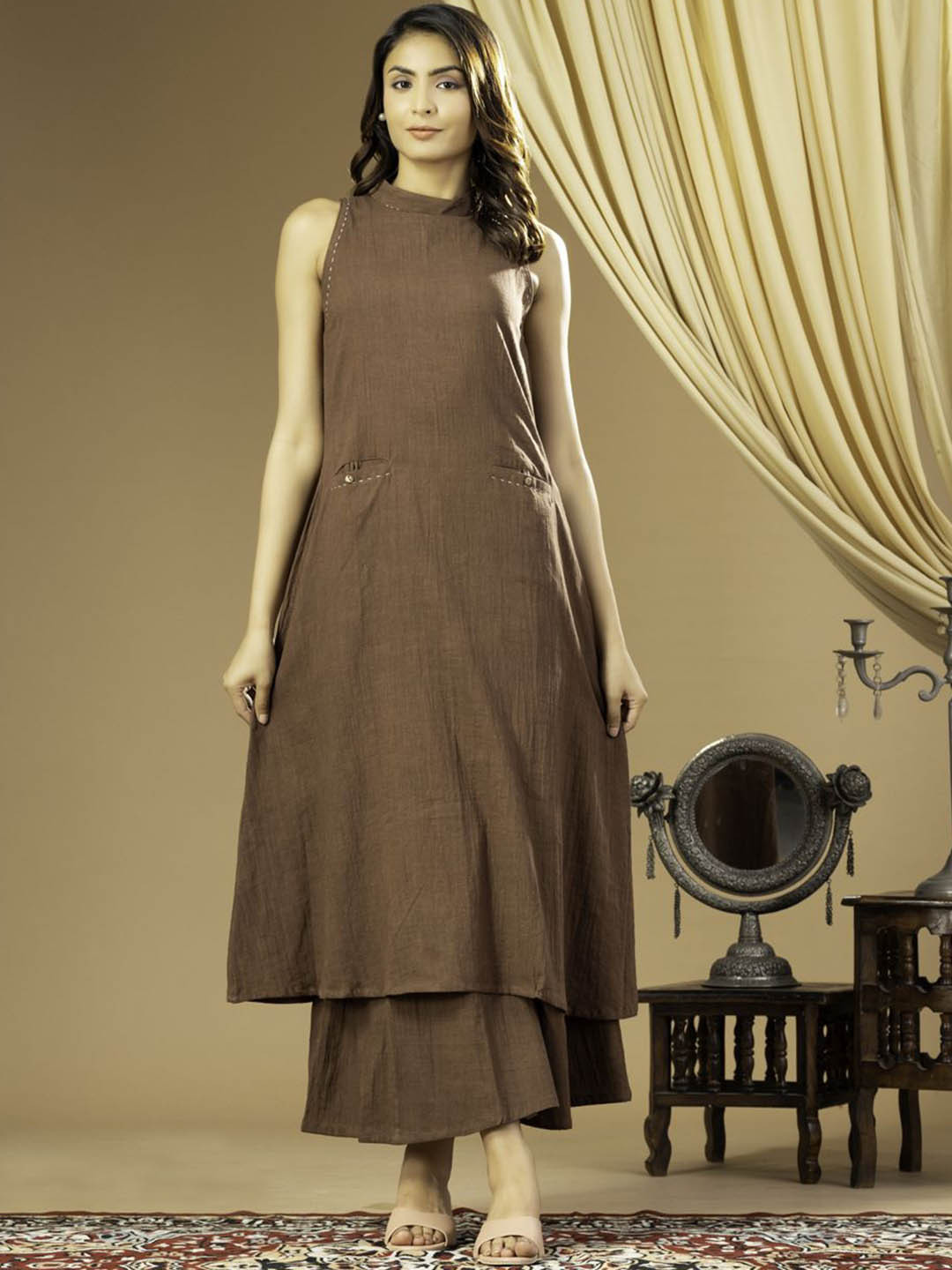 HANDIKART High Neck Thread Work A-Line Kurta With Palazzo