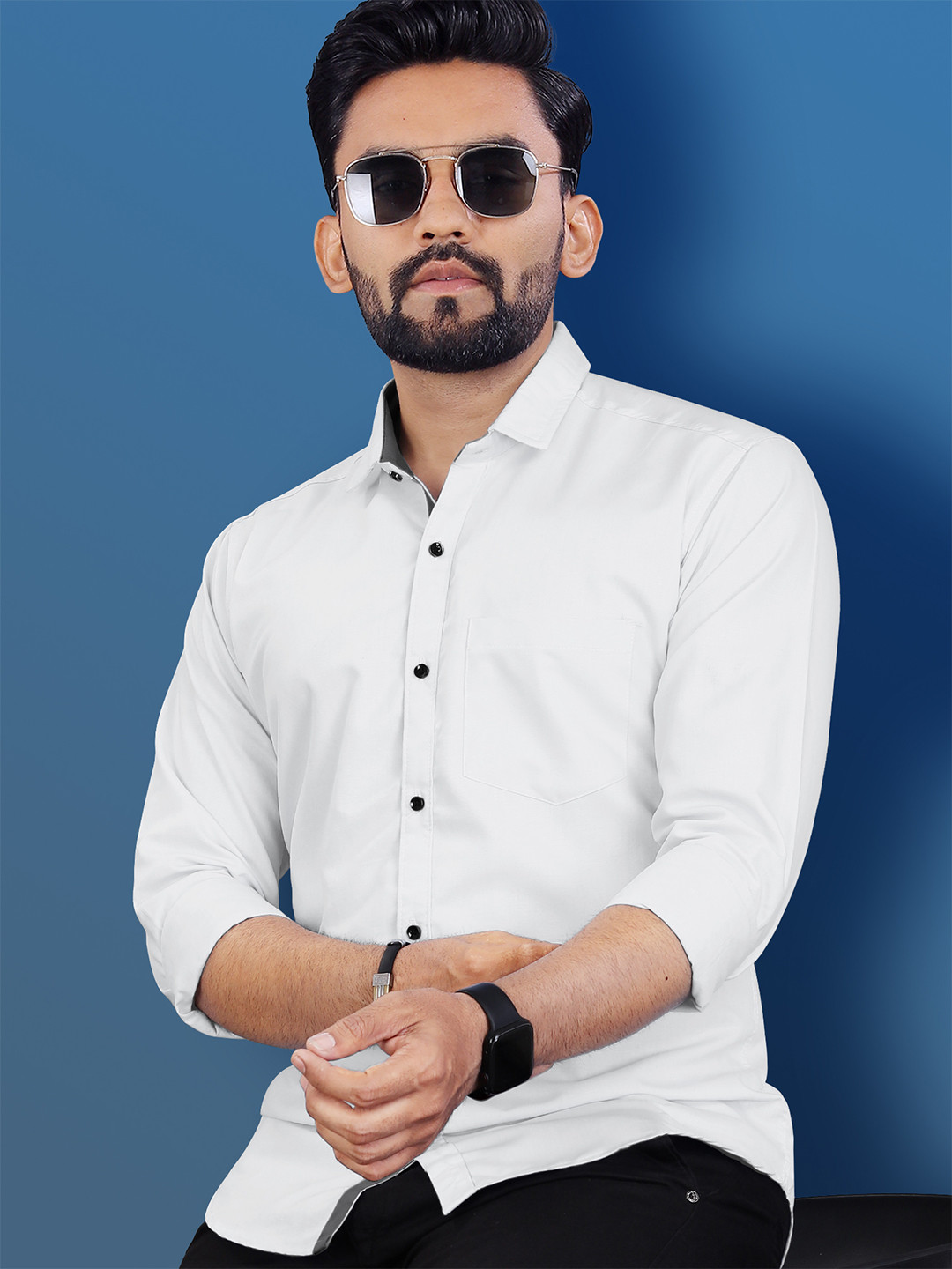 VeBNoR Men Standard Fit Solid Spread Collar Casual Shirt