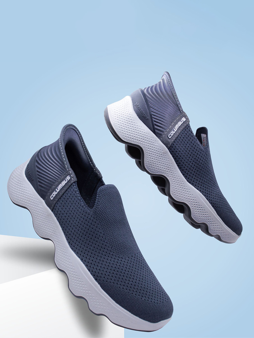 Columbus Men Smart Casual Massage Footbed Slip-On Sneakers