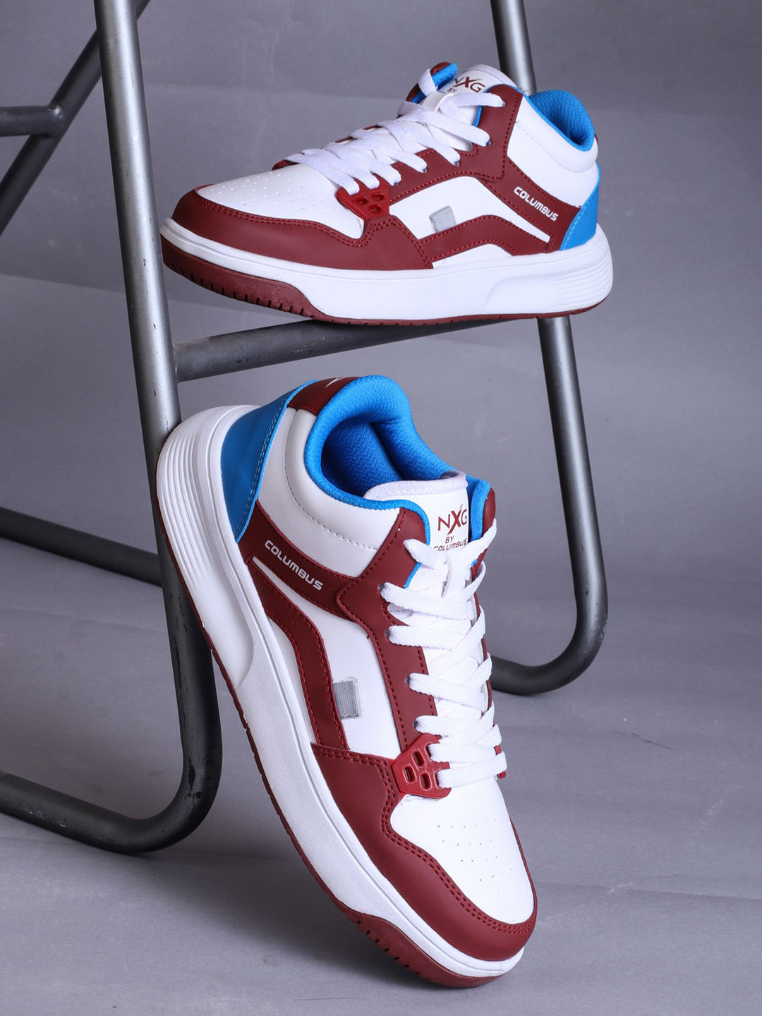 Columbus Men ERBAN Round Toe Lightweight Sneakers