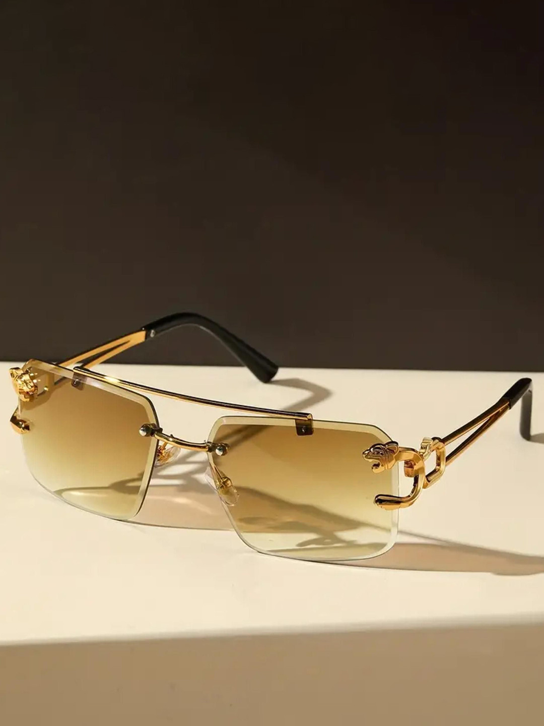 RICH CLUB Unisex Square Sunglasses with Polarised Lens RIMLESS SUNGLASS