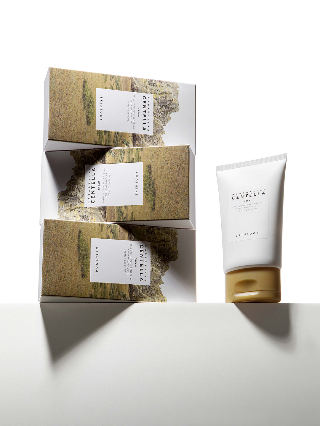 SKIN1004 Madagascar Centella Lightweight Moisturizing Cream - 75 ml