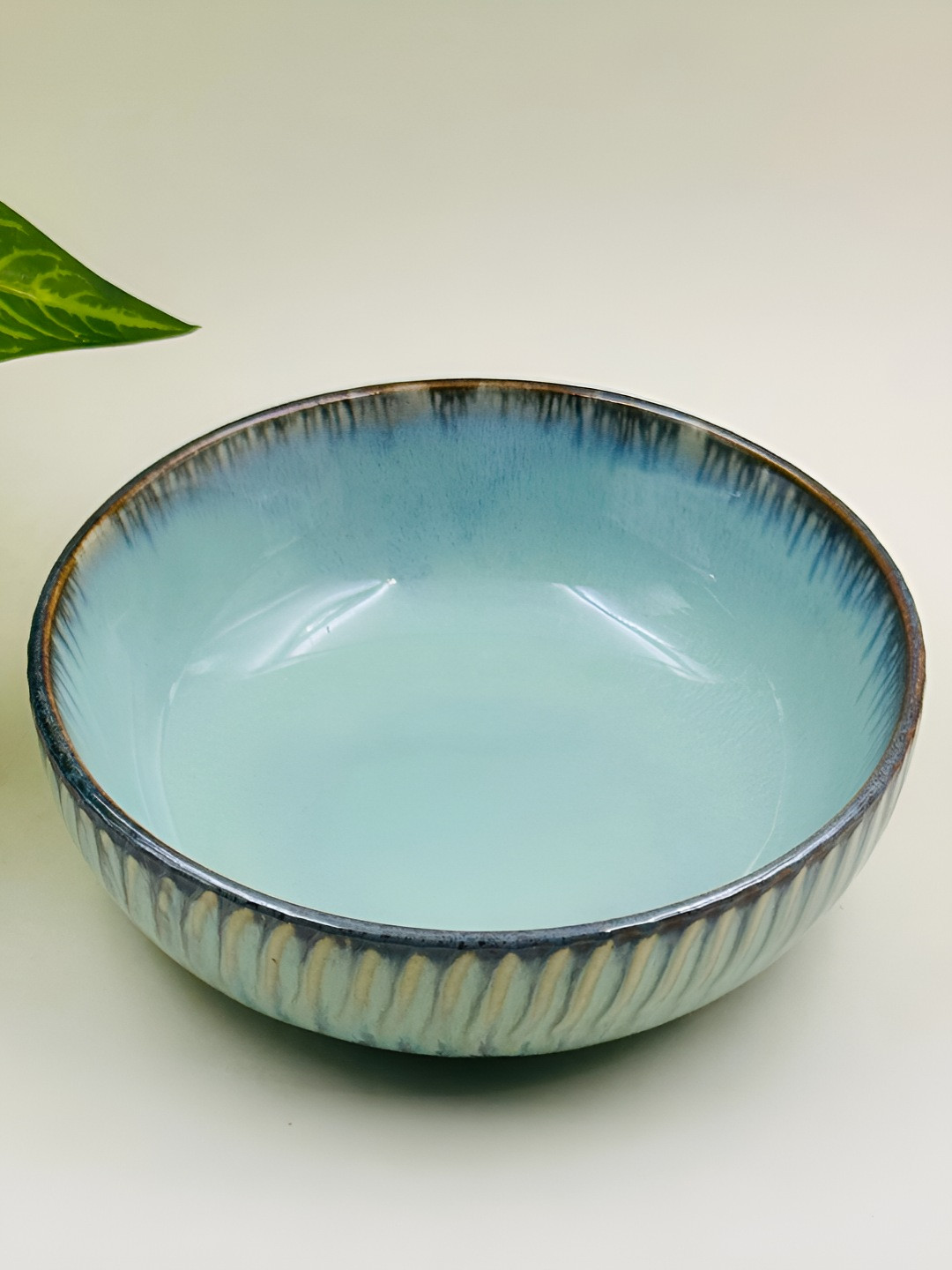 Lupaava Green and Black Glossy Ceramic Microwave Safe Serving Bowl 700 ml