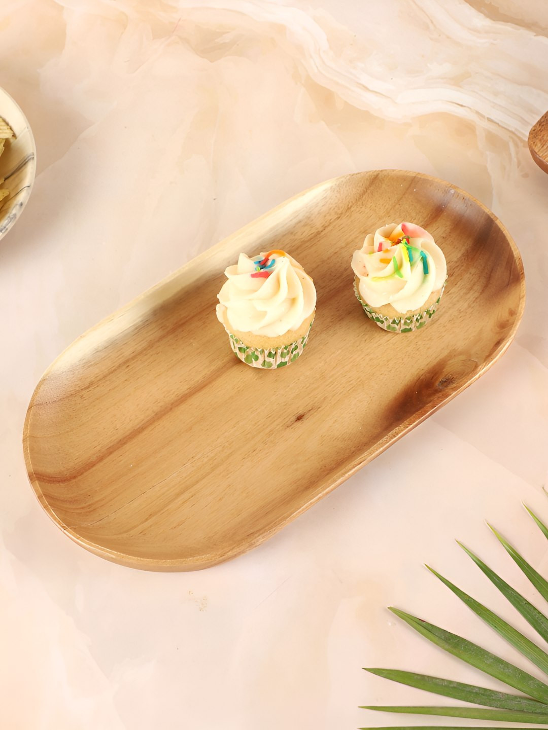 NATURALLY YOURS Brown Oval Food Platter