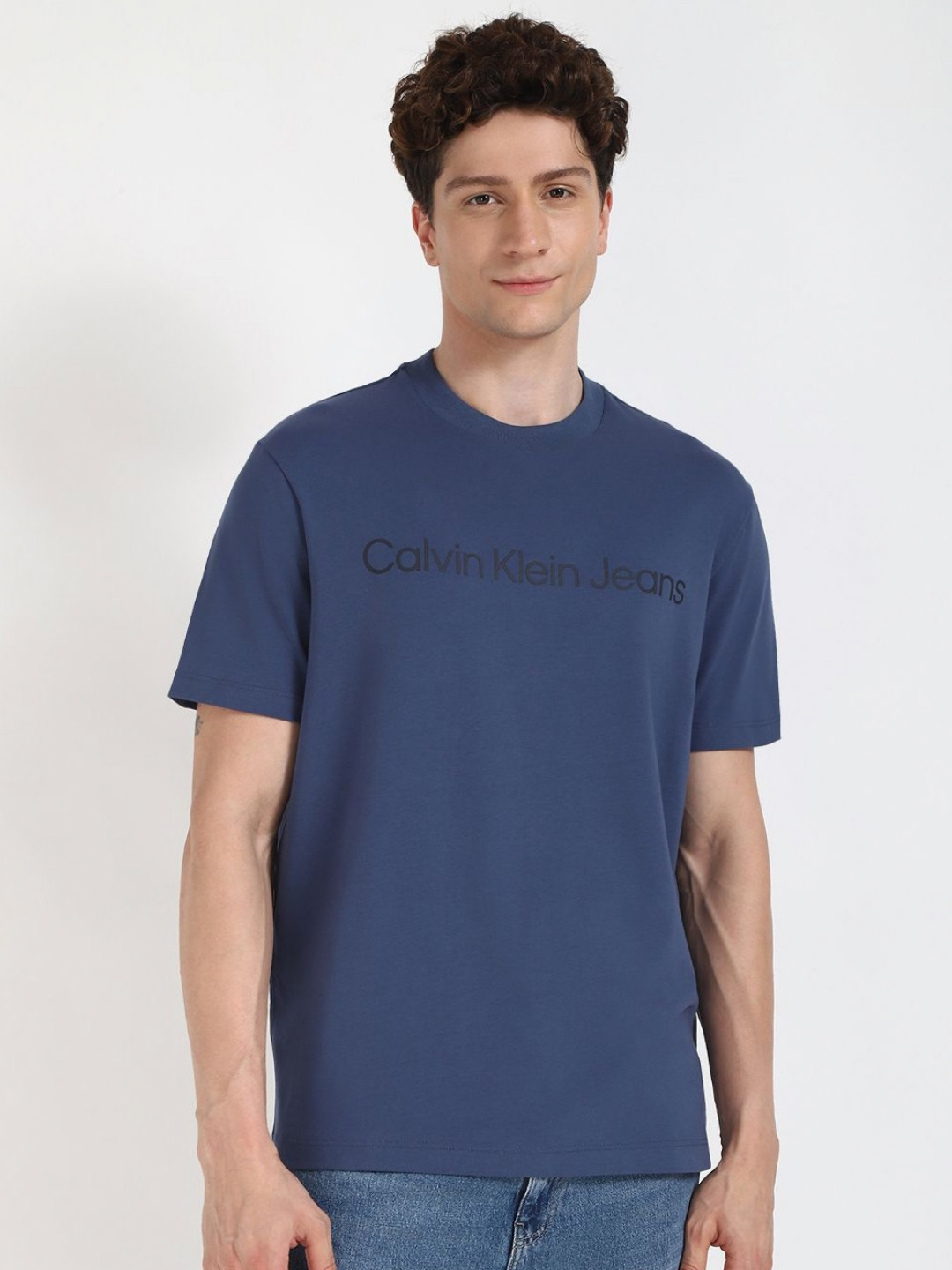 Calvin Klein Jeans Men Indigo Applique T-shirt