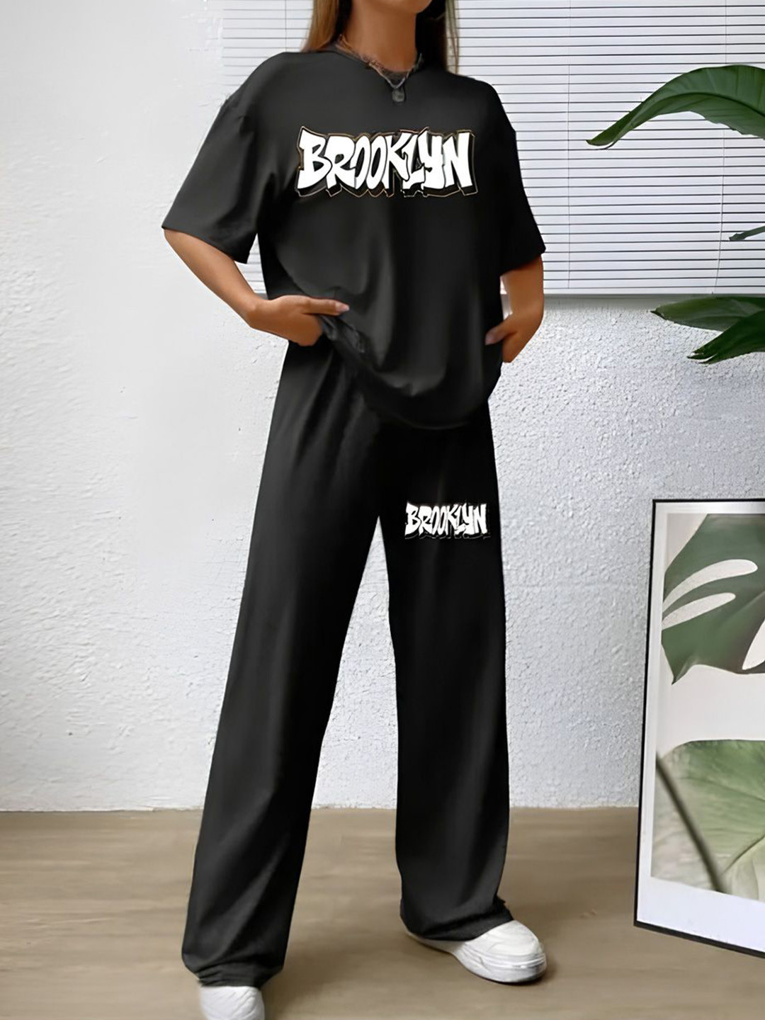 My Swag Printed Round Neck T-Shirt With Trousers Co-Ords