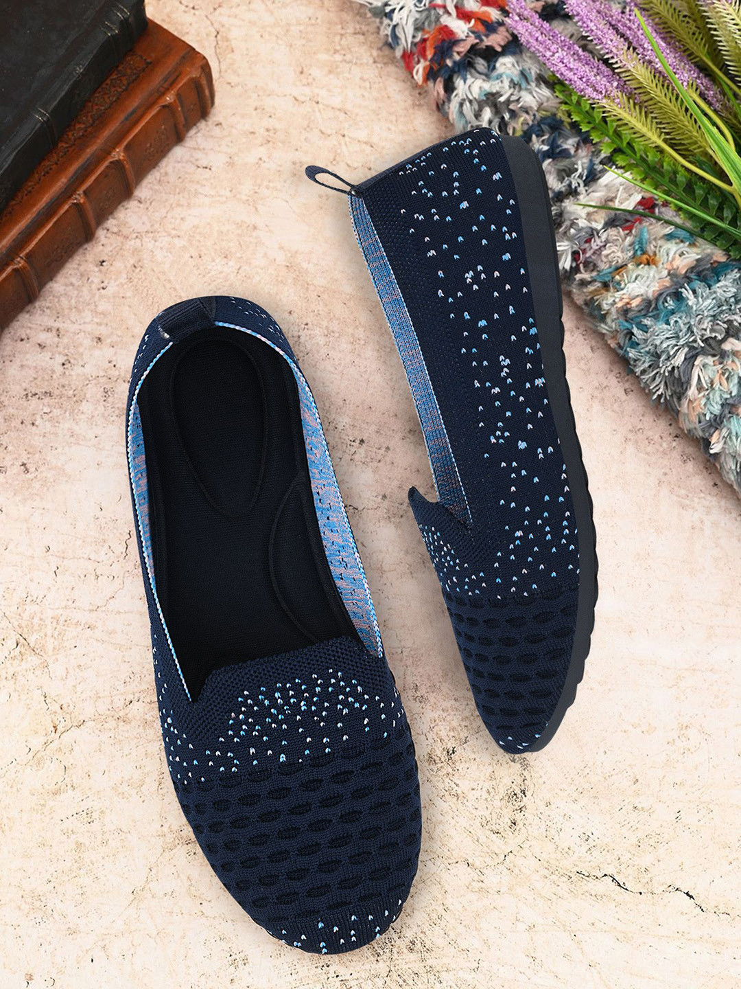 Tiny Bugs Women Woven Design Slip-On Sneakers