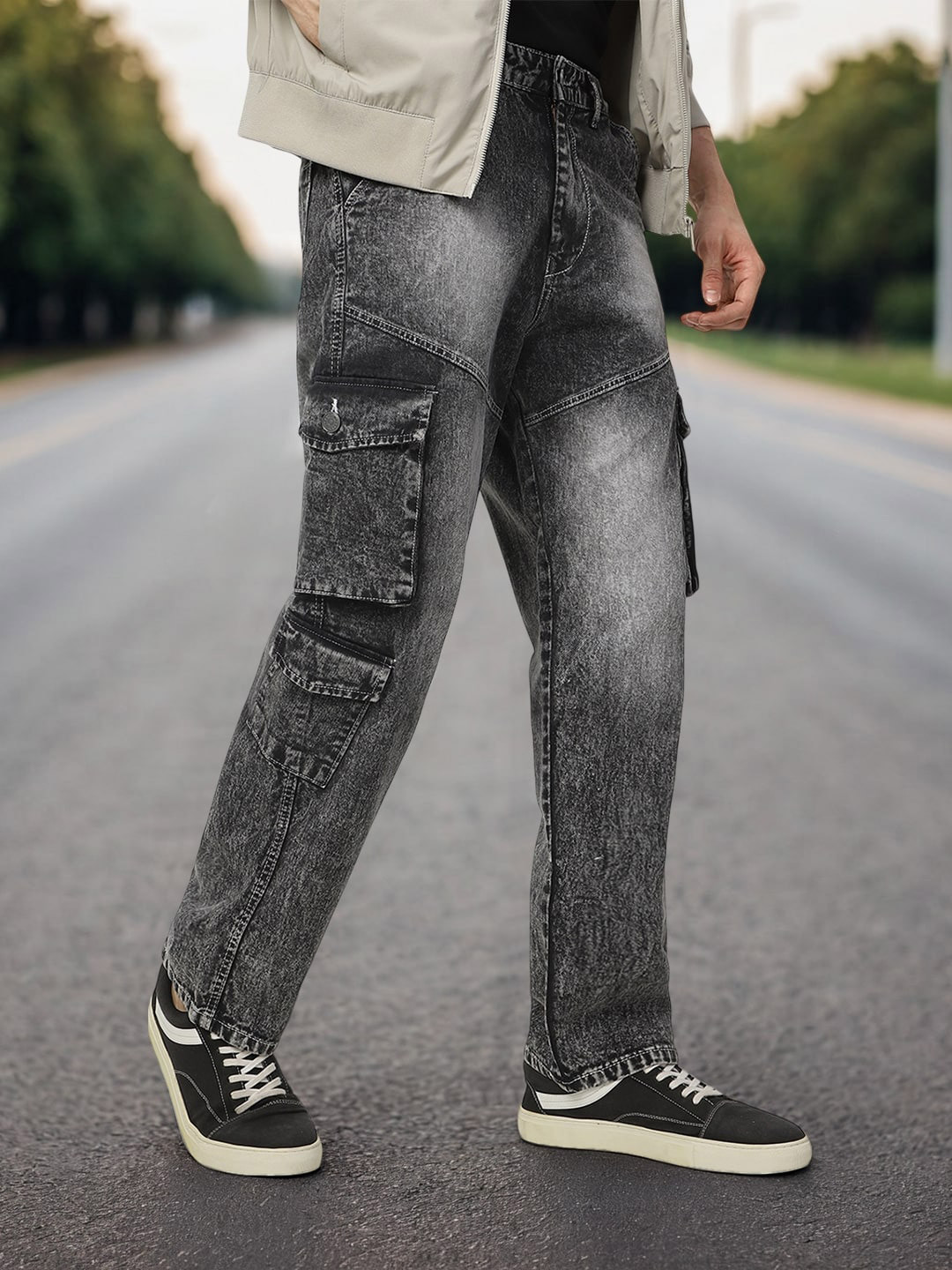 Urbano Fashion Men Grey With 7 Pockets Non-Stretchable Cargo Relaxed Fit Jeans