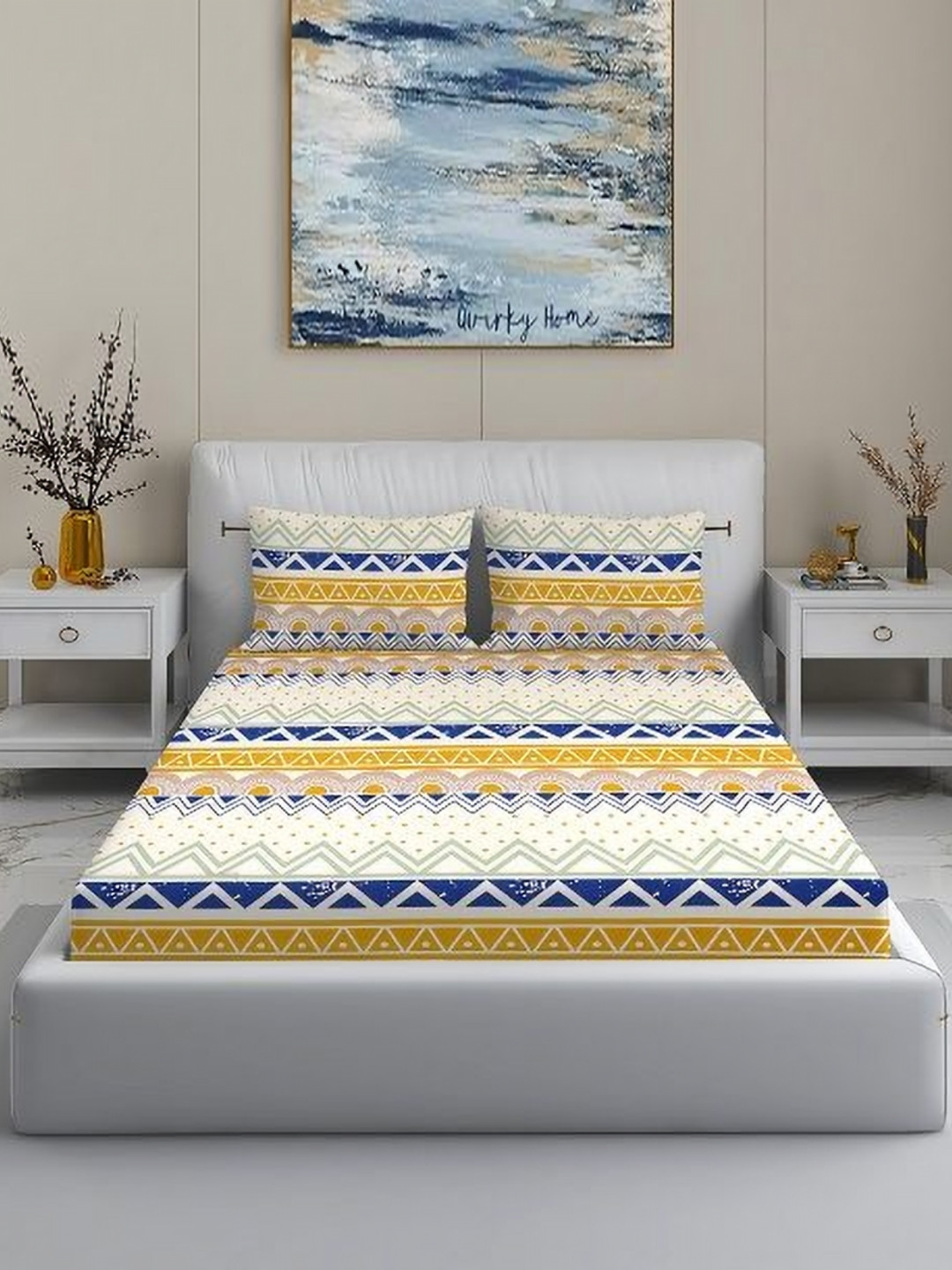 Quirky Home V Zig Zag White Geometric Microfiber 180 TC King Bedsheet with 2 Pillow Covers-108 x 108 inches