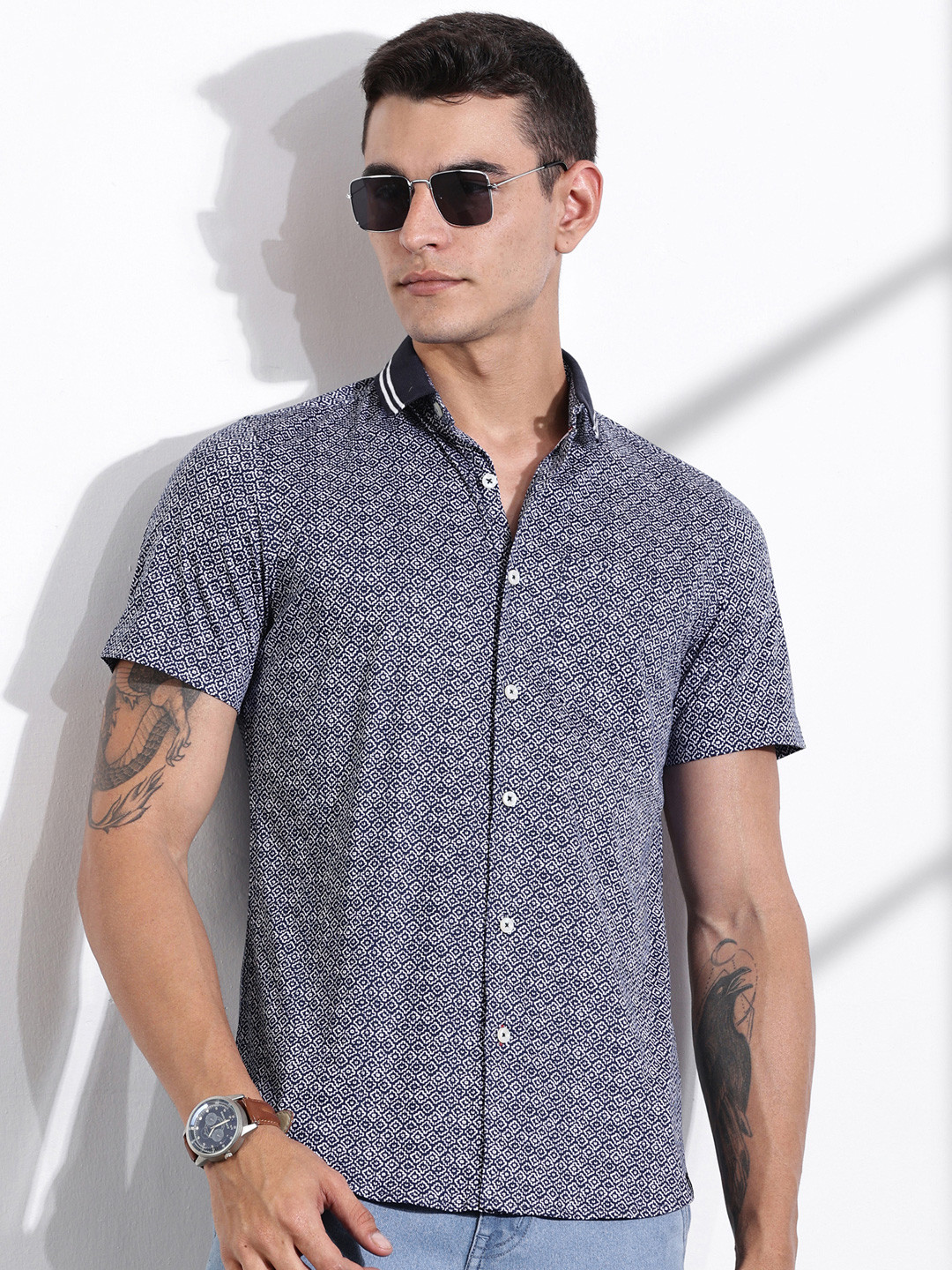 Thomas Scott Men Classic Slim Fit Spread Collar Micro Ditsy Printed Cotton Knitted Shirt