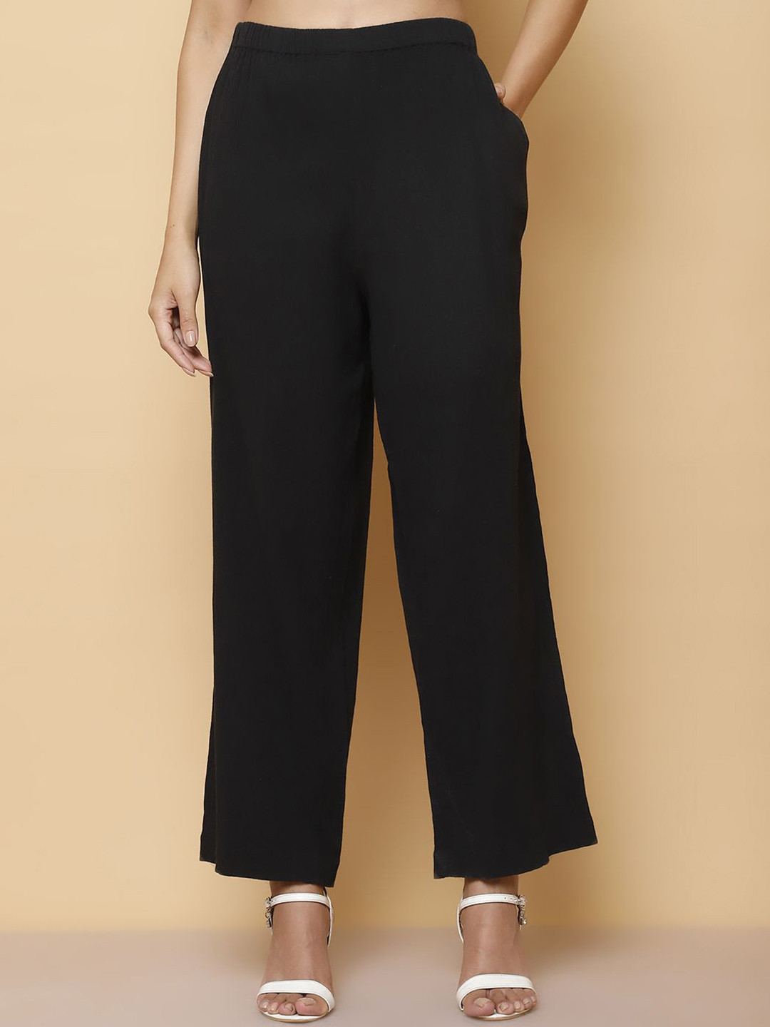 250 DESIGNS Women Relaxed Straight Leg Straight Fit High-Rise Easy Wash Trousers