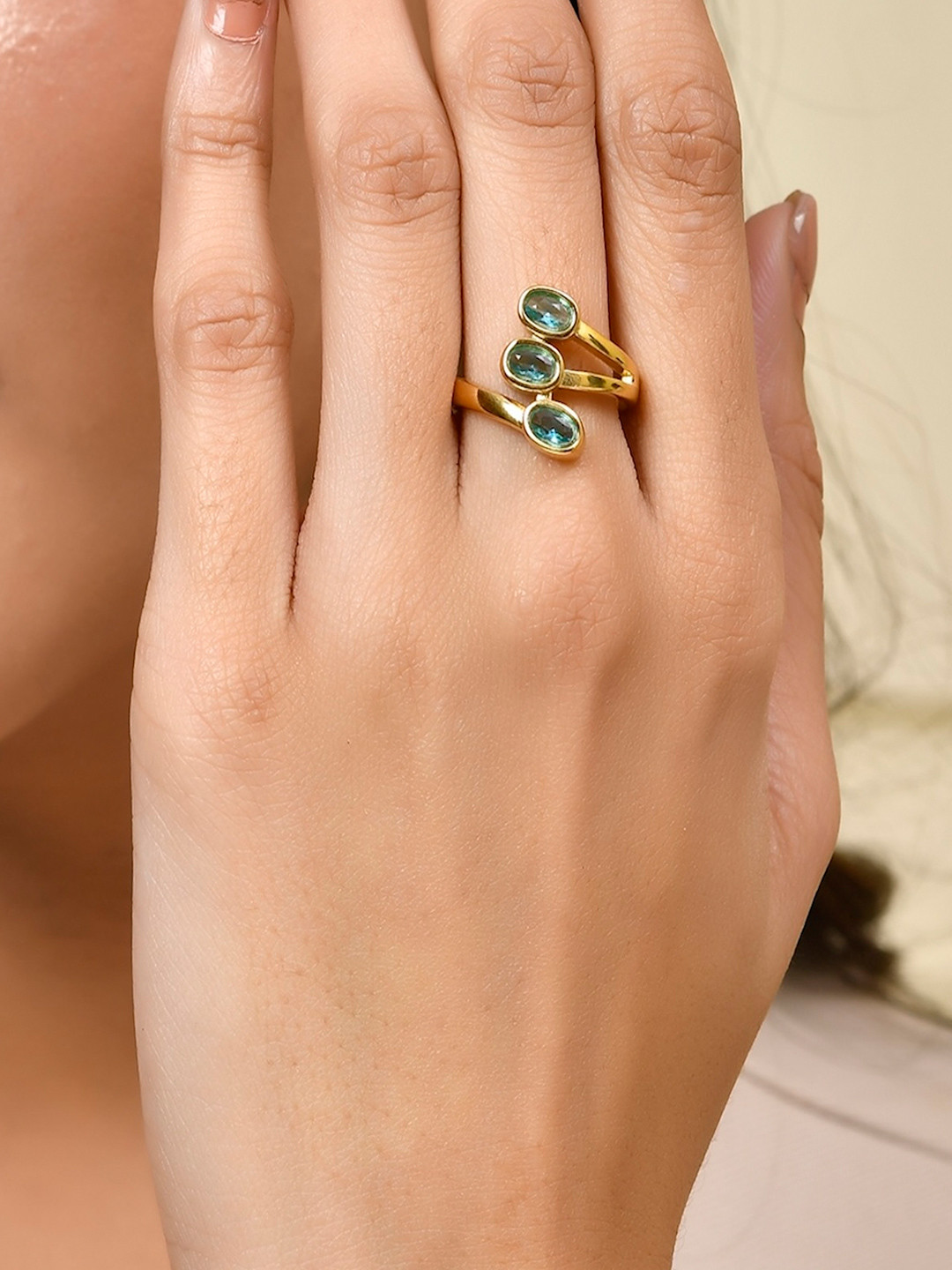 AQUASTREET 18K Gold Plated Waterproof Antitarnish Titanium Steel 3 Blue Glass Stone Ring