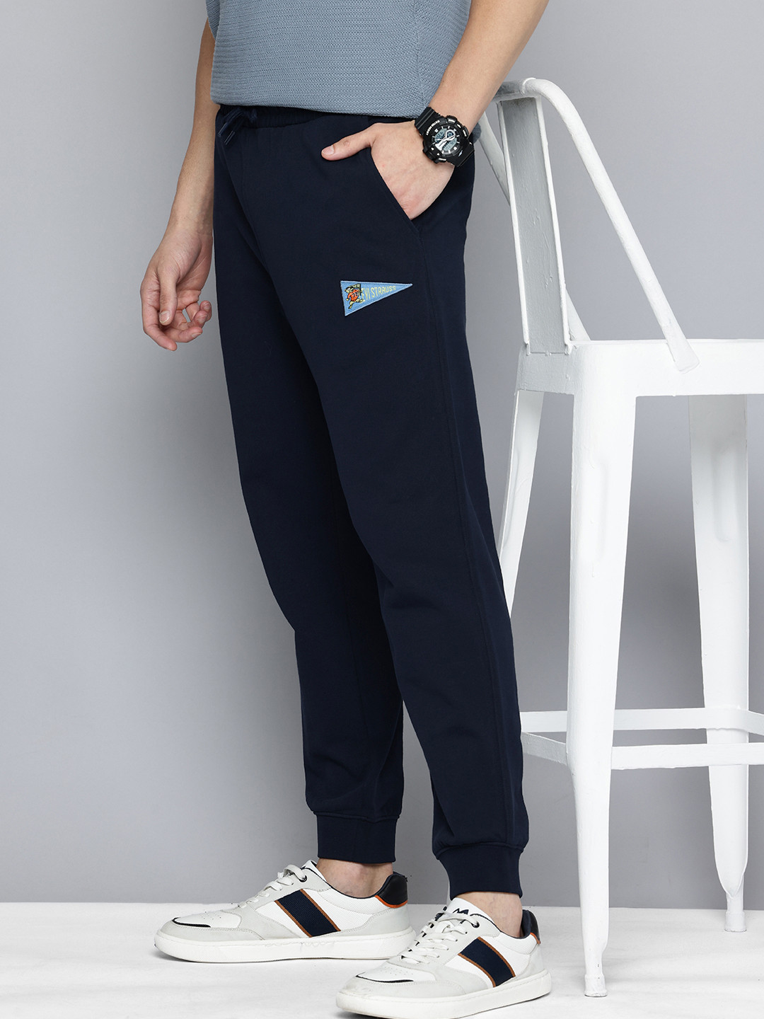 Levis Men Pure Cotton Jogger Trousers