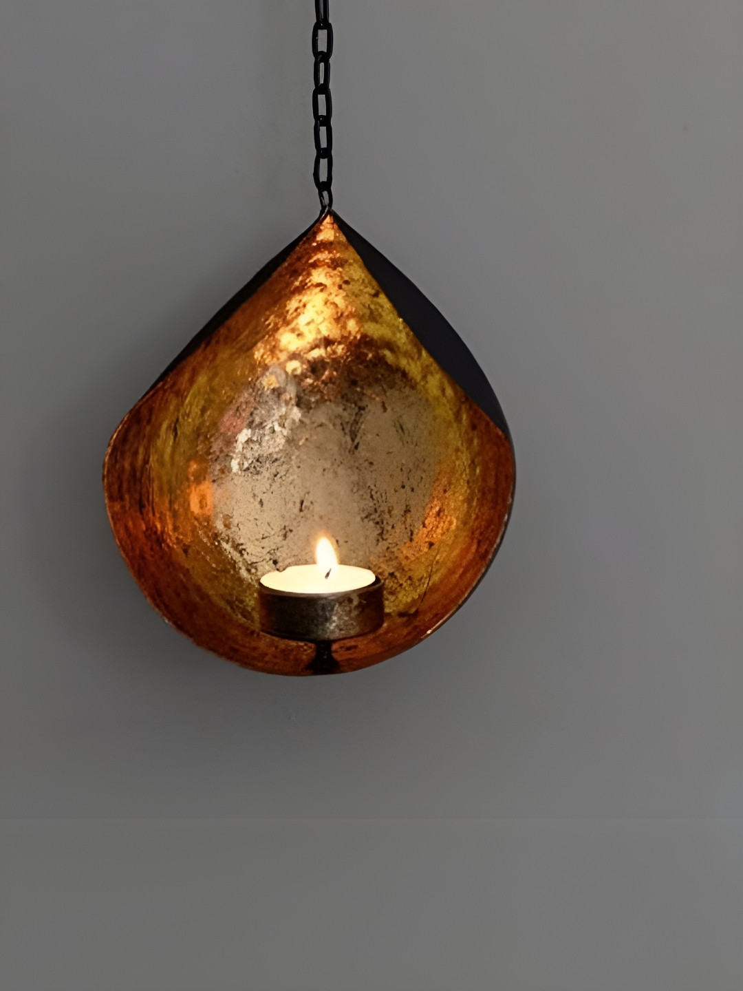 CraftVatika Gold Toned & Black Metal Wall Hanging Tealight Candle Holder