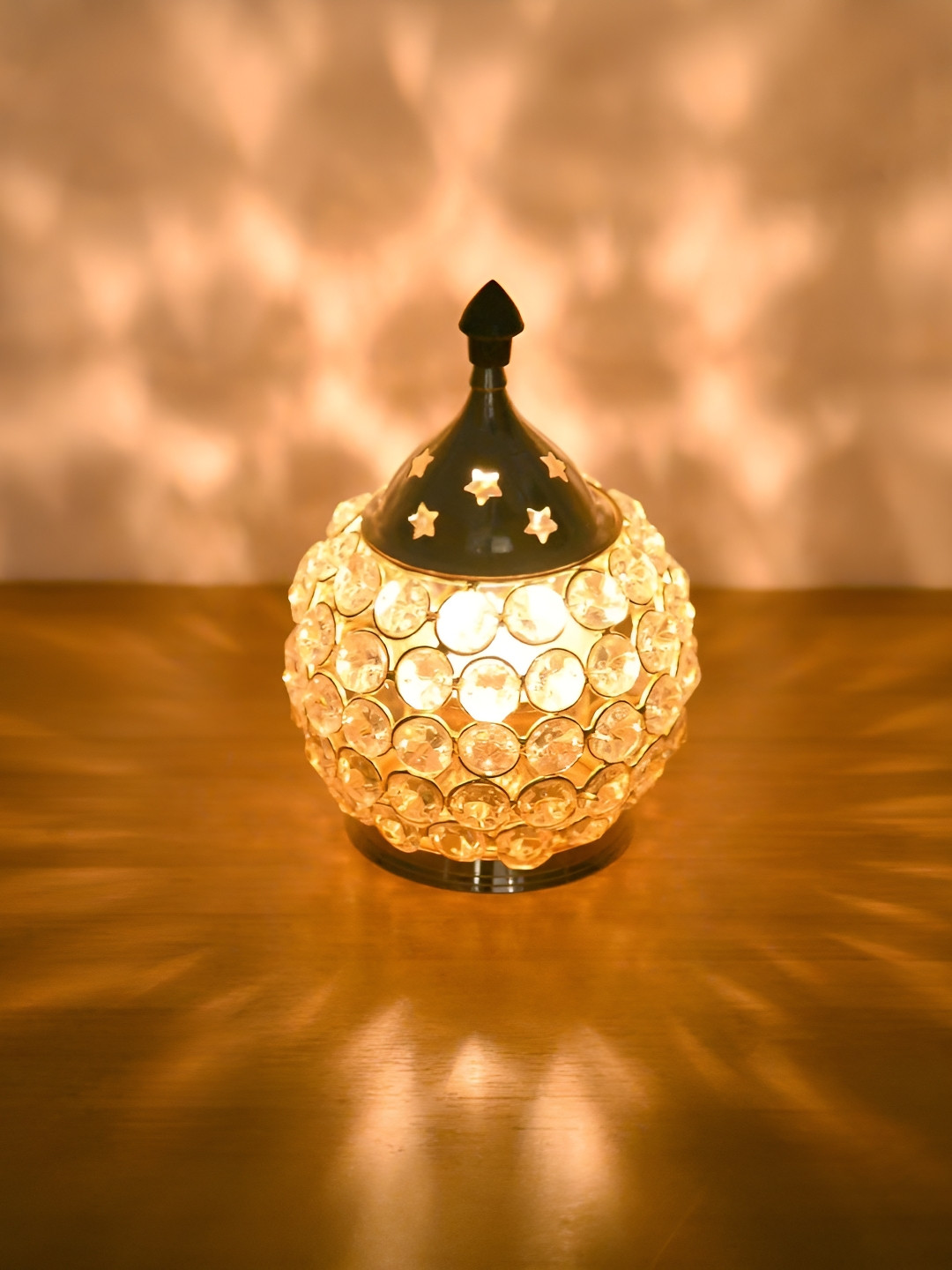 CraftVatika Gold-Toned Textured Akhand Crystal Oil Lamp Diyas