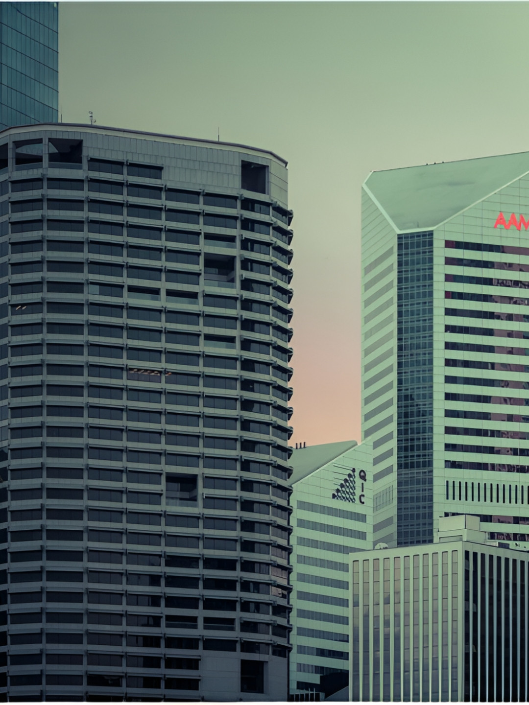 Inephos Green And Black City Printed Canvas Wall Art