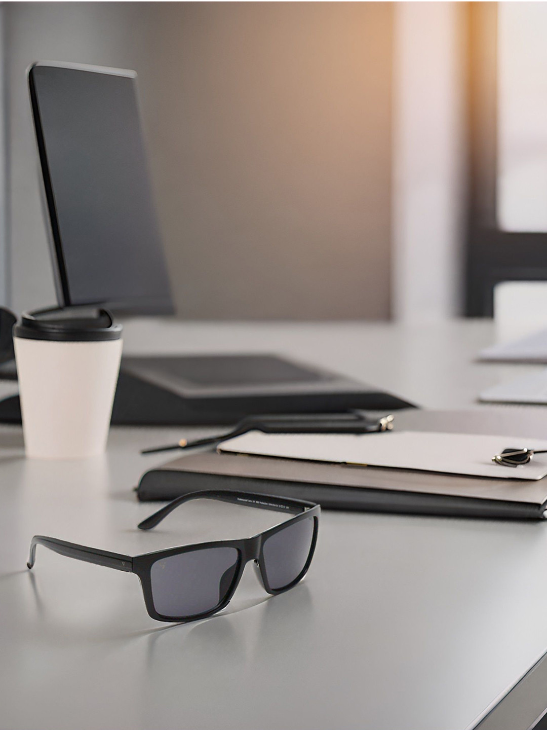 SUNNIES Unisex Rectangle Sunglasses with UV Protected Lens SNS-014-C4(B)