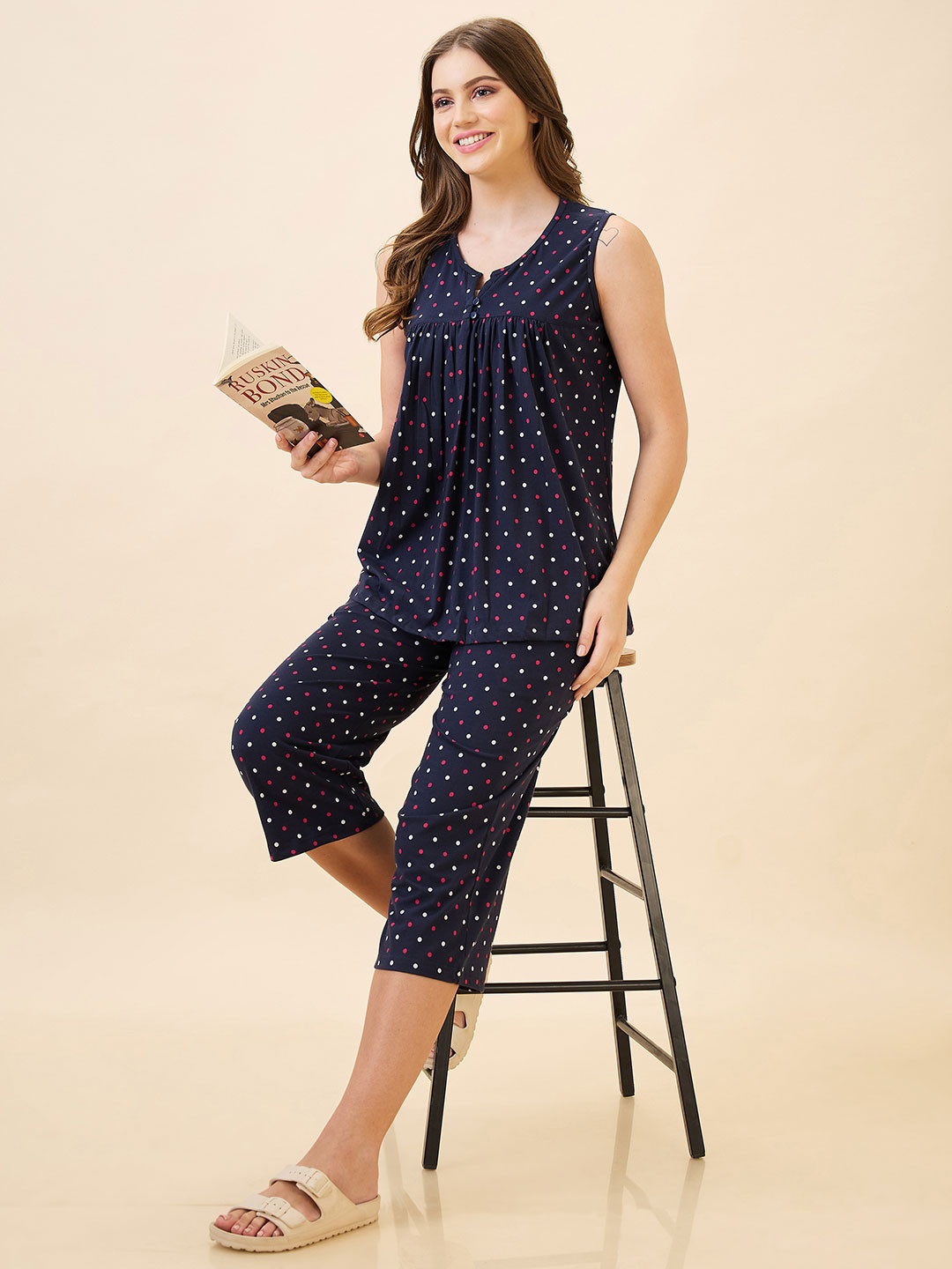 AV2 Women Printed Night suit