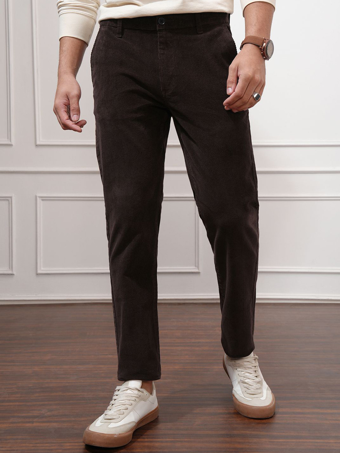 HIGHLANDER Men Cee Corduroy Textured Slim Fit Trouser