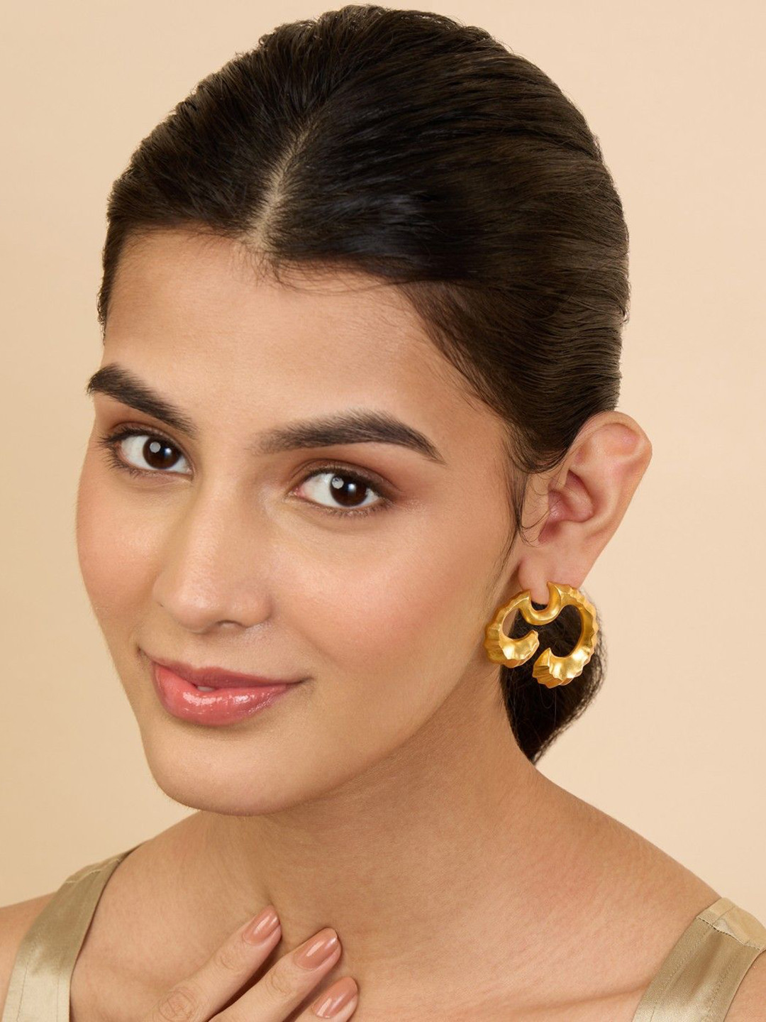 MNSH Coral Wave Gold-Plated Contemporary Drop Earrings