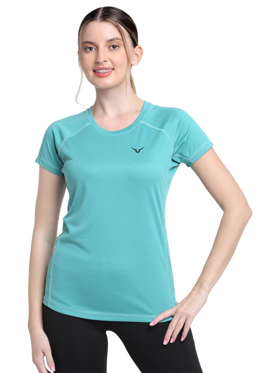 Invincible Women' Gym Yoga Solid Tee