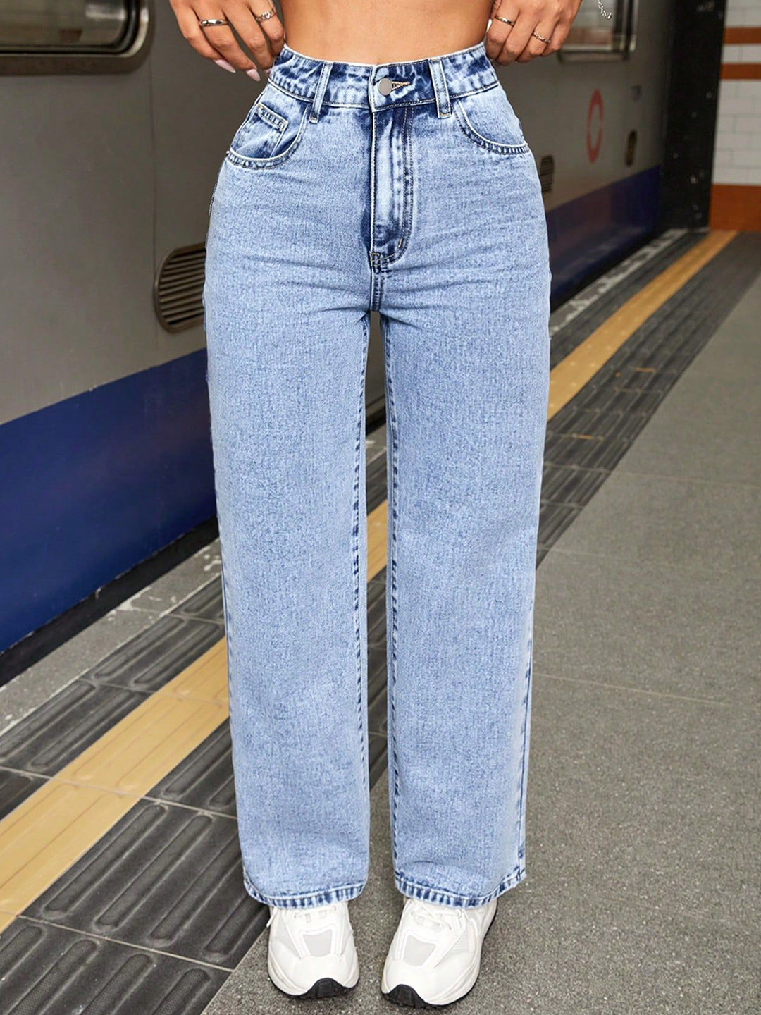 Glossia Women Comfort Boyfriend Fit High-Rise Stretchable Jeans