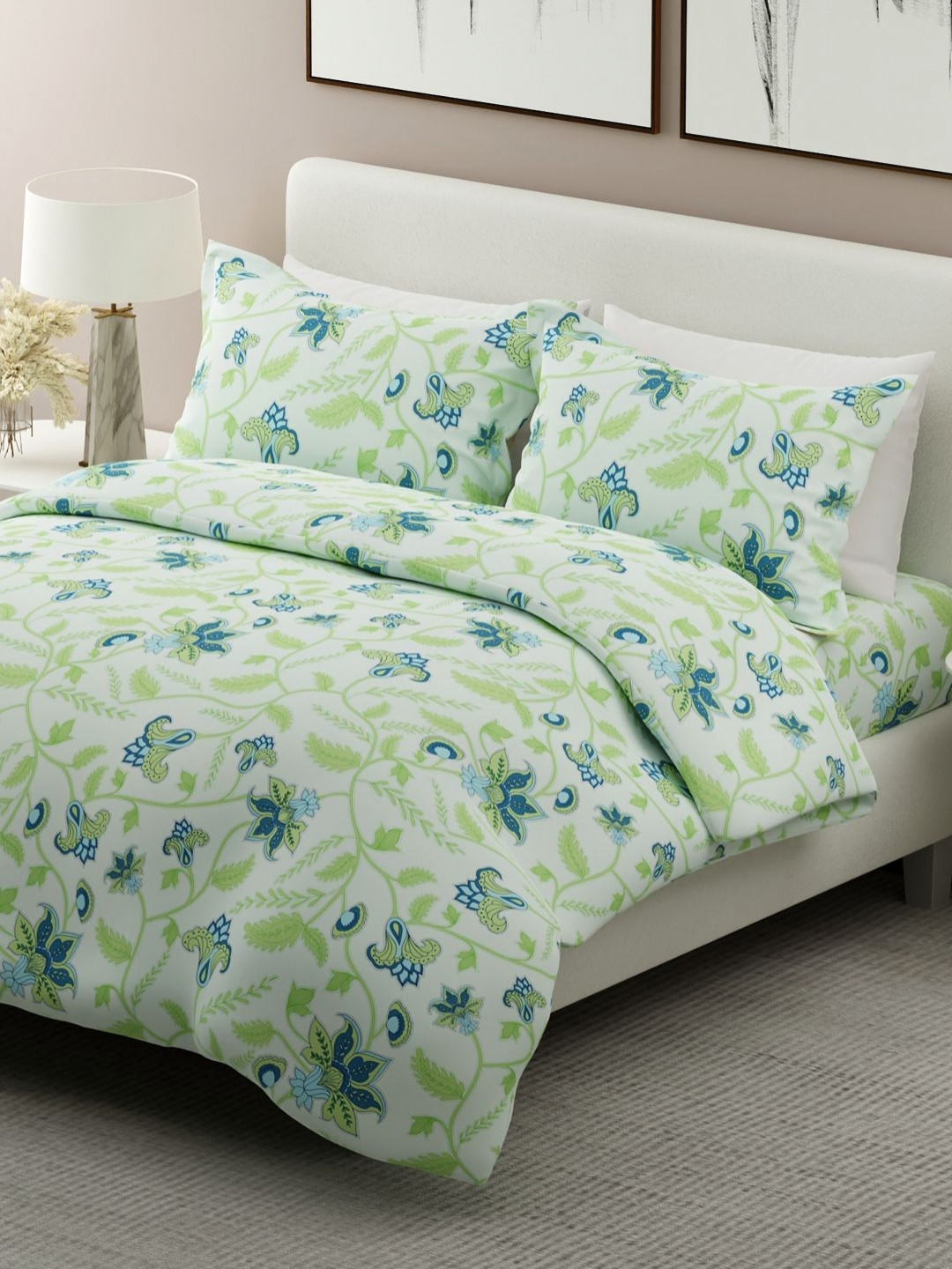 Boutique Living India Siesta Green Printed 200 TC Cotton King Bedsheet Set 2.74m x 2.74m