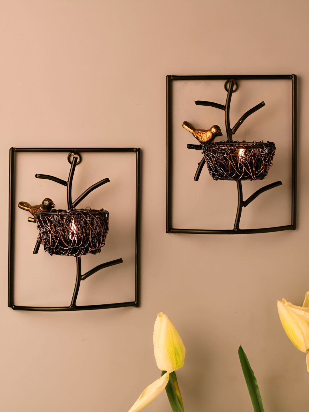 Homesake Black & Gold-Toned 2 Pieces Bird With Nest Leaf Tealight Candle Holders