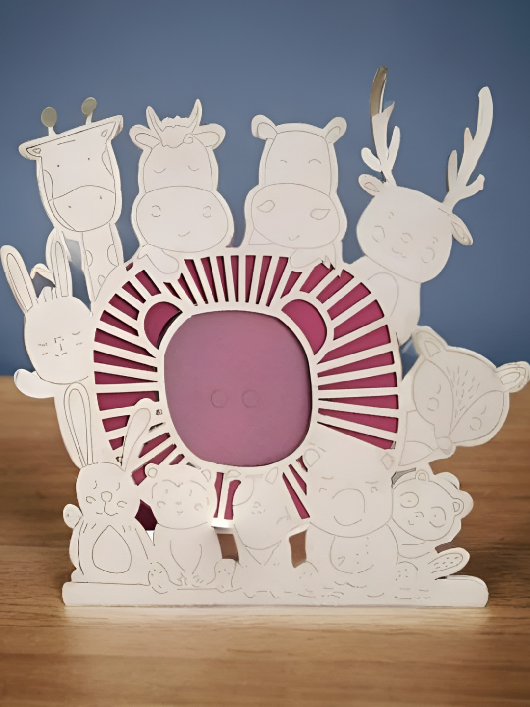 THE HOME CO. White & Maroon Self Design Animal Cut Metal Table Photo Frame