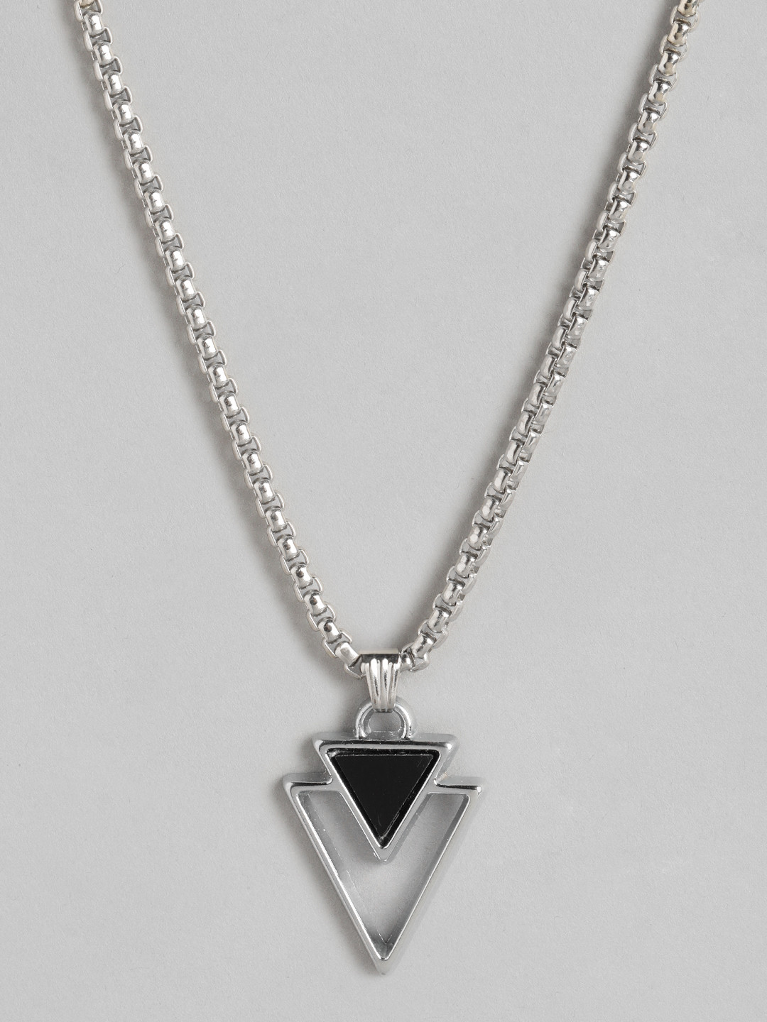 PARIS HAMILTON Unisex Triangular Pendant with Chain