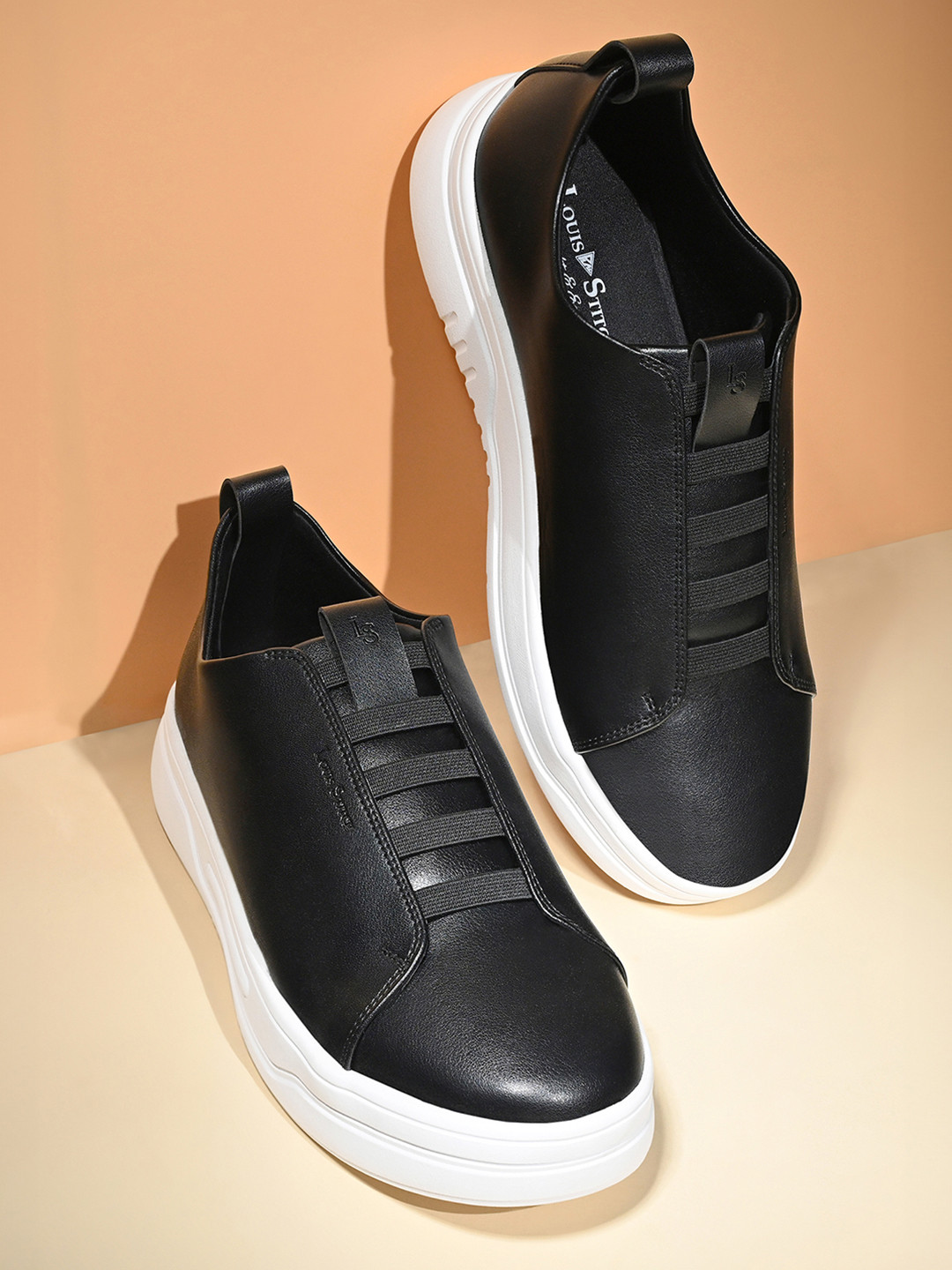 LOUIS STITCH Men Egyptian Black Casual Slip-On Sneakers